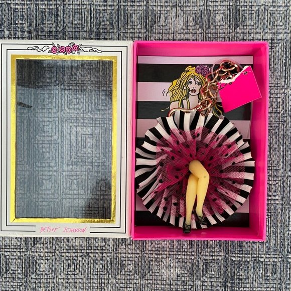 Betsey Johnson Keychain Girl Bag Bangle gold Tone Keys Holder new in box - Picture 2 of 8